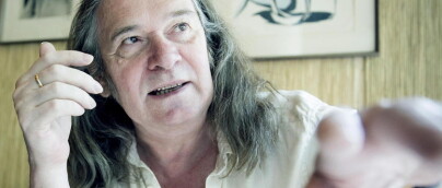 Ingvar Ambjørnsen legger ut på Elling-turné med helt nye tekster som ikke kommer i bok